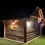 Tatil Evi Hiska Ob Potocku *